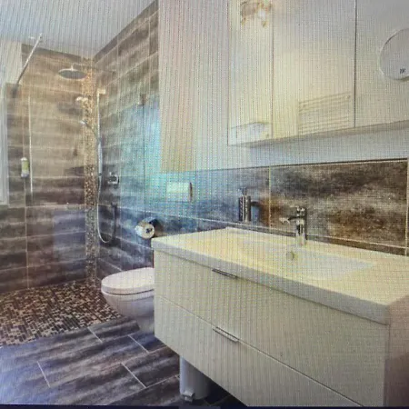 2-zimmer-ferienwohnung Mit Hotelservice Und 2 Balkons - Golf, Bike Und Wellness Im Markgraeflerland