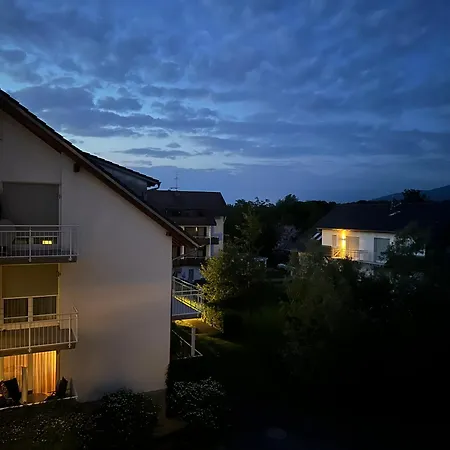 2-zimmer-ferienwohnung Mit Hotelservice Und 2 Balkons - Golf, Bike Und Wellness Im Markgraeflerland Apartment *