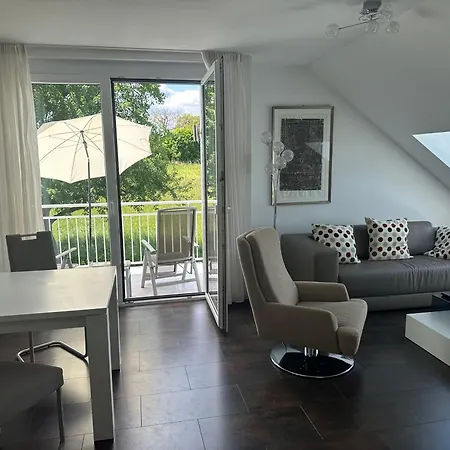 2-zimmer-ferienwohnung Mit 2 Balkons - Golf, Bike & Wellness Im Markgraeflerland! * Bad Bellingen